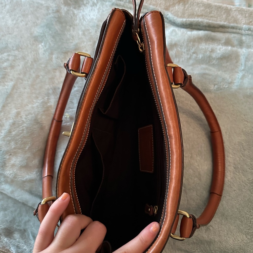 Brown and Gold leather Coach bag - Picture 2 of 4